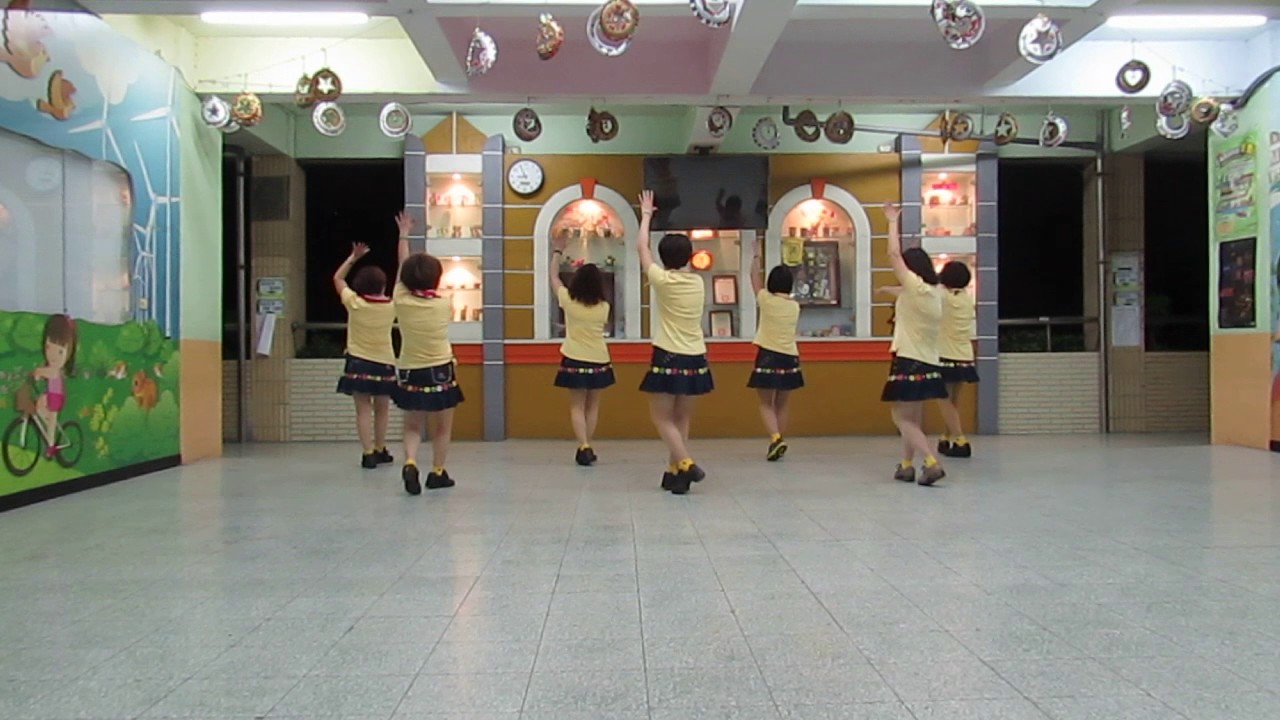 Just a Kiss line dance ( 大都會排舞 44-4 深情不移)