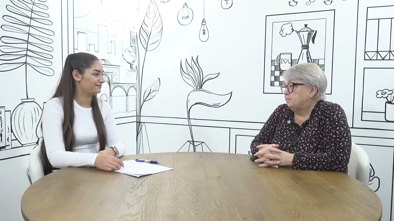 Интересен подкаст на Стефани  Трендафилова с педагога  и твореца Лариса Дочева. Мъдри неща от мъдрец