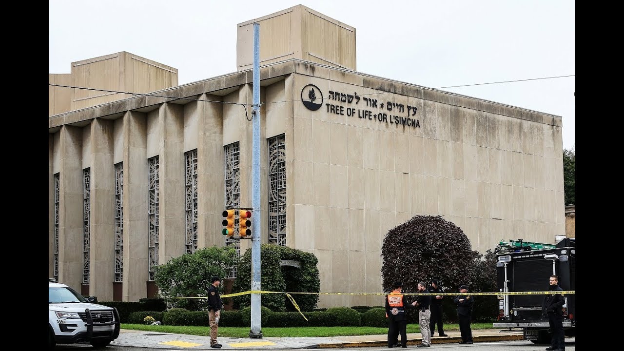Shooter opens fire in Pittsburgh synagogue, kills 11