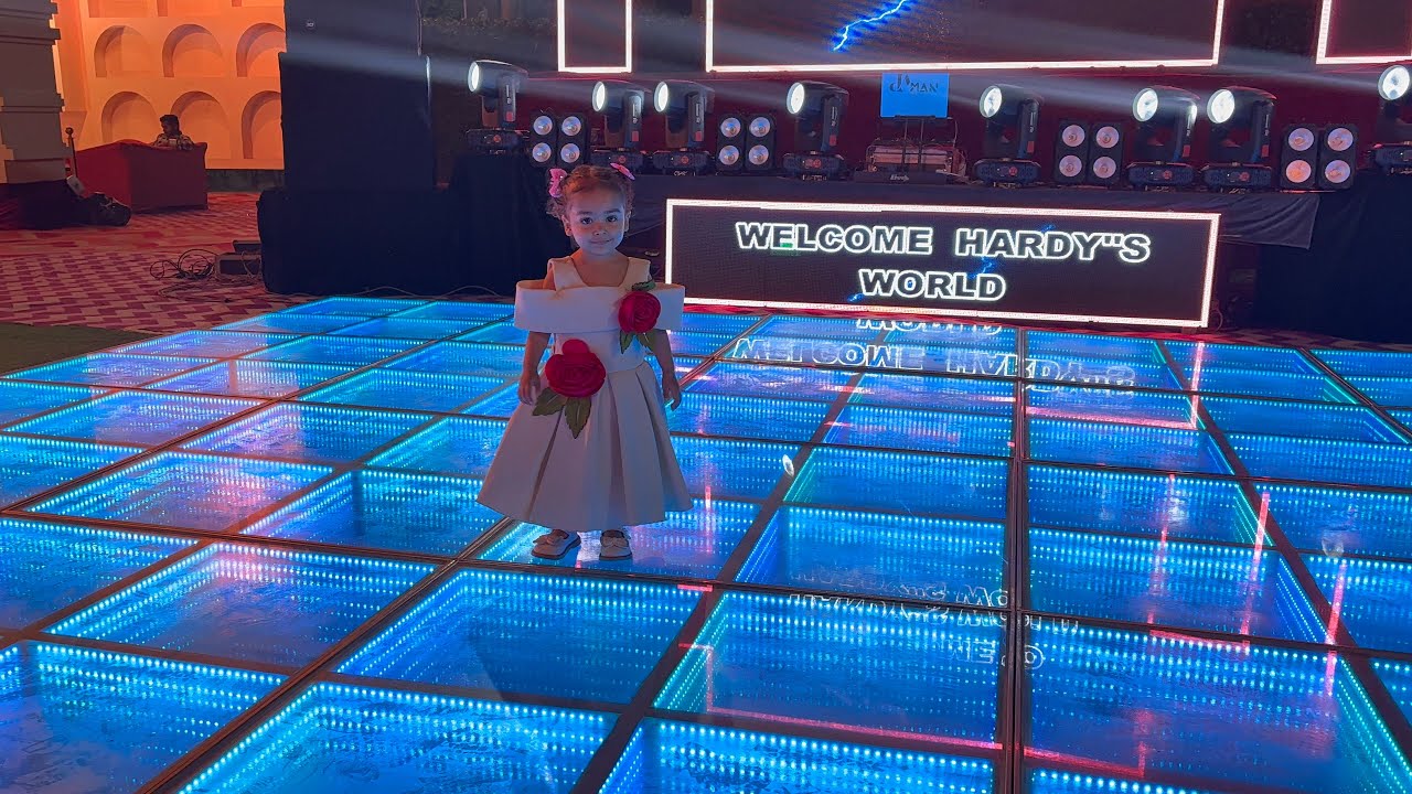 Marriage at Hardy’s World