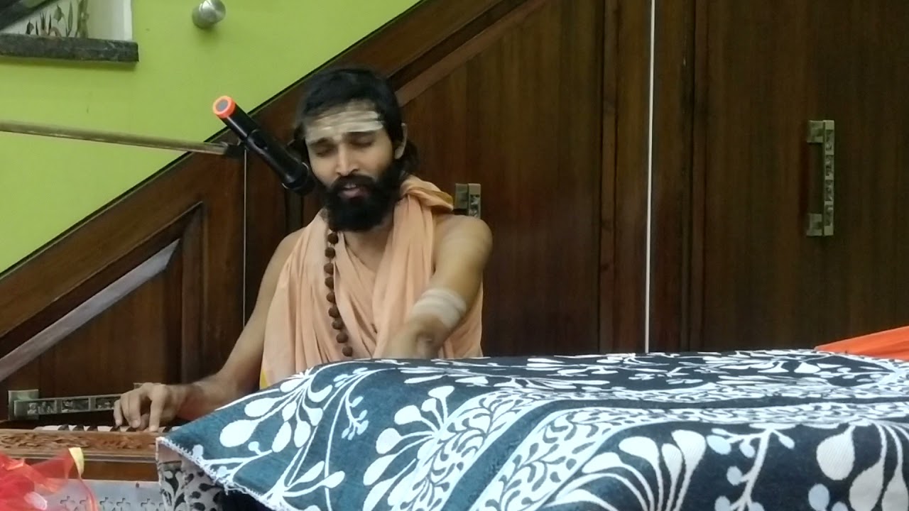 गुरु जगाए बहुत पर तू सोता रहा
