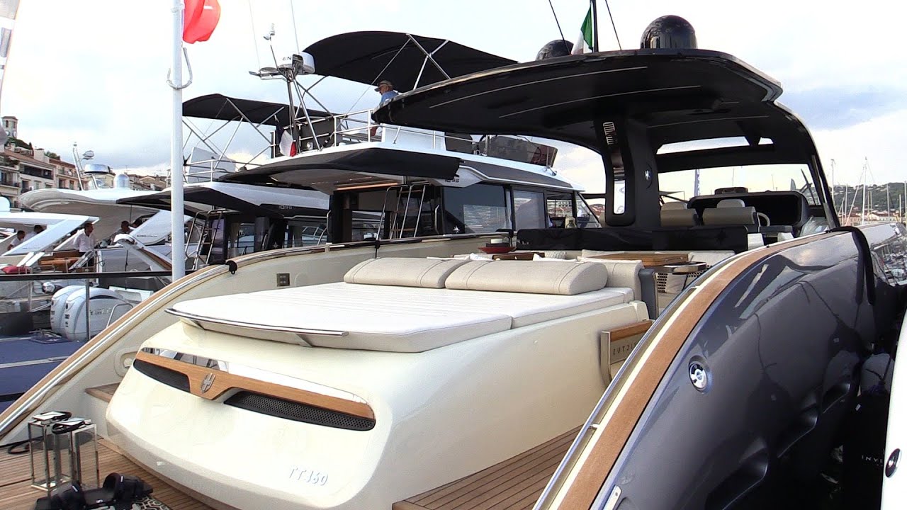 Italian Beauty ! 2024 Invictus TT 460 Yacht