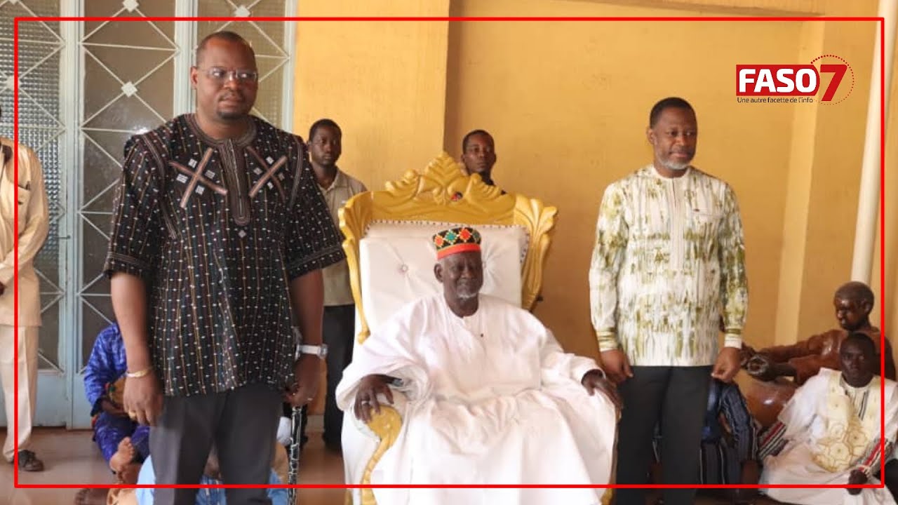 Burkina Faso : La loi « Faso Bu Kaoré » présentée au Moogho Naaba Baongo