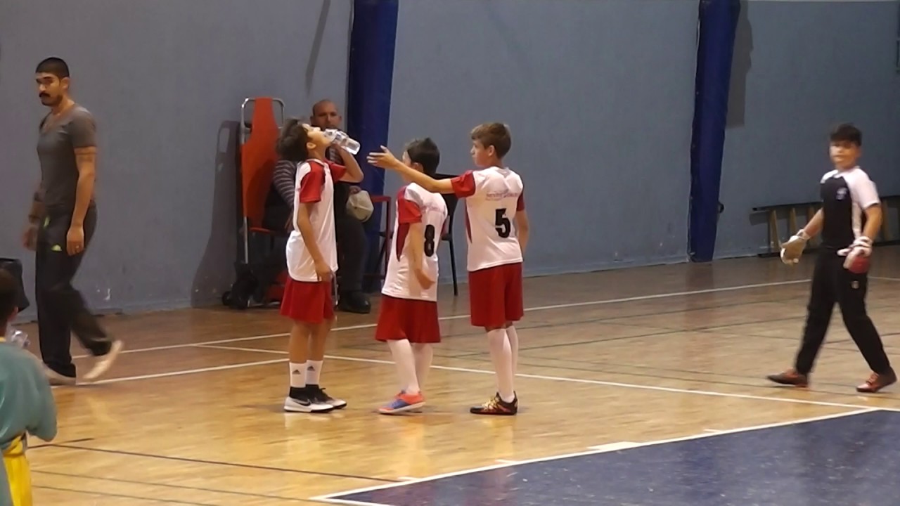 Futsal Final Karşılaşması Seviye Batıkent Koleji - Çiğiltepe Ortaokulu İlk Yarı