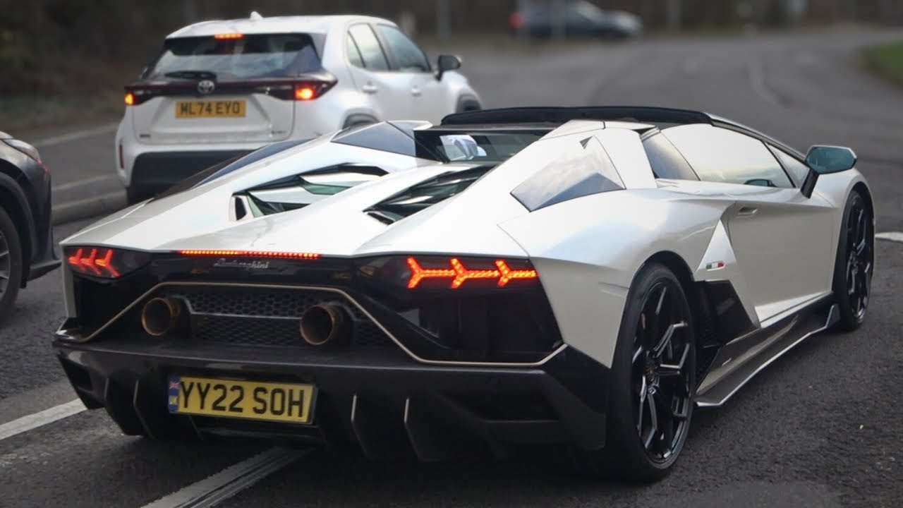 Lamborghini Aventador Ultimae BRUTAL F1 Valvetronic exhaust V12 SOUND 