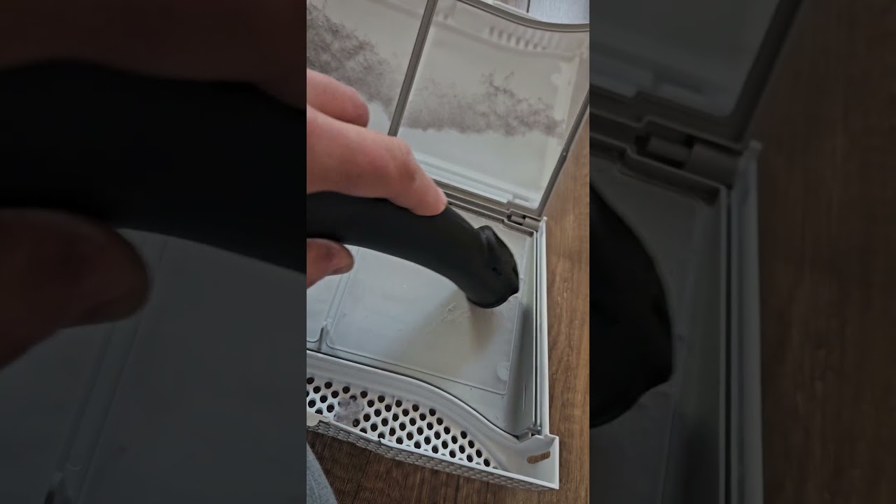 Czyszczenie filtra suszarki electrolux 600 gentelcare