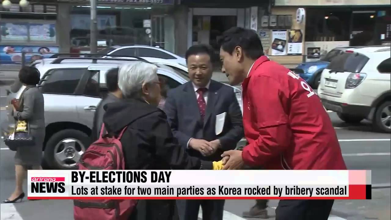 Voting underway for April 29 parliamentary by－elections   4.29 재보선 신성초등학교 투표소 연결
