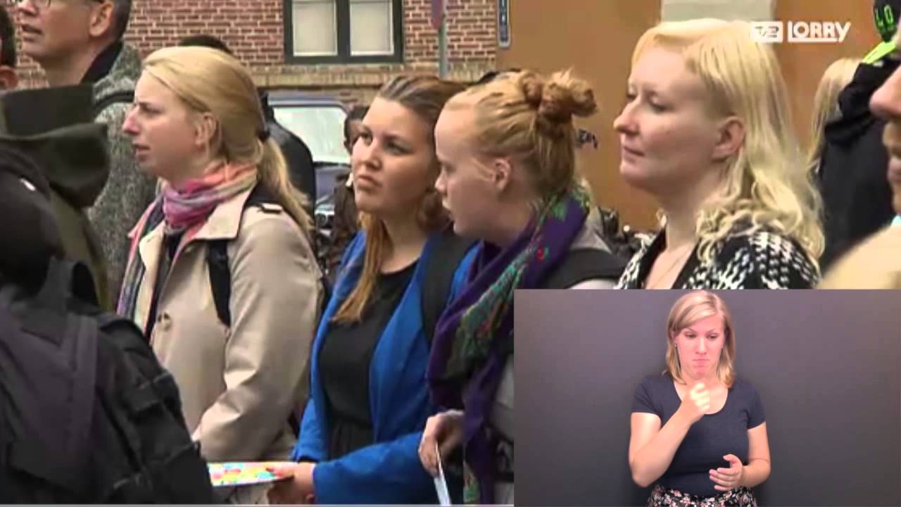 TV2 Lorry: Stor demonstration mod lukning af døveskole - Tegnsprogstolket