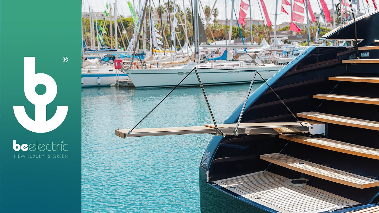 Besenzoni LaPasserella PE 661 C - Electric Gangway System for yacht, sail boat and catamarans