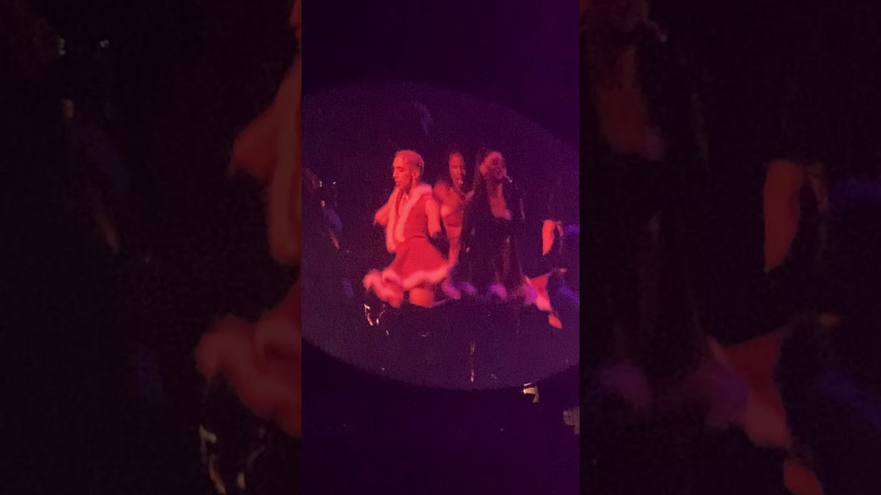 Ariana Grande - thank u, next Live - Sweetener Tour Brooklyn 2019