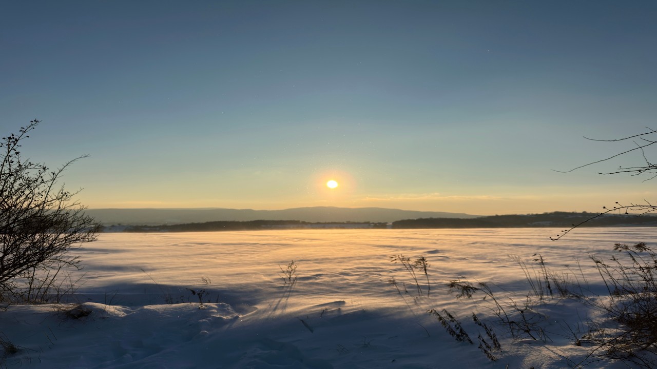 A Quiet Winter Landscape Mountain – Villages at Sunset 4K