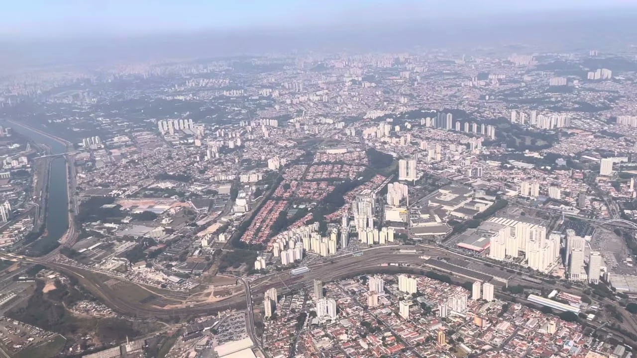Landing - Congonhas airport / São Paulo .