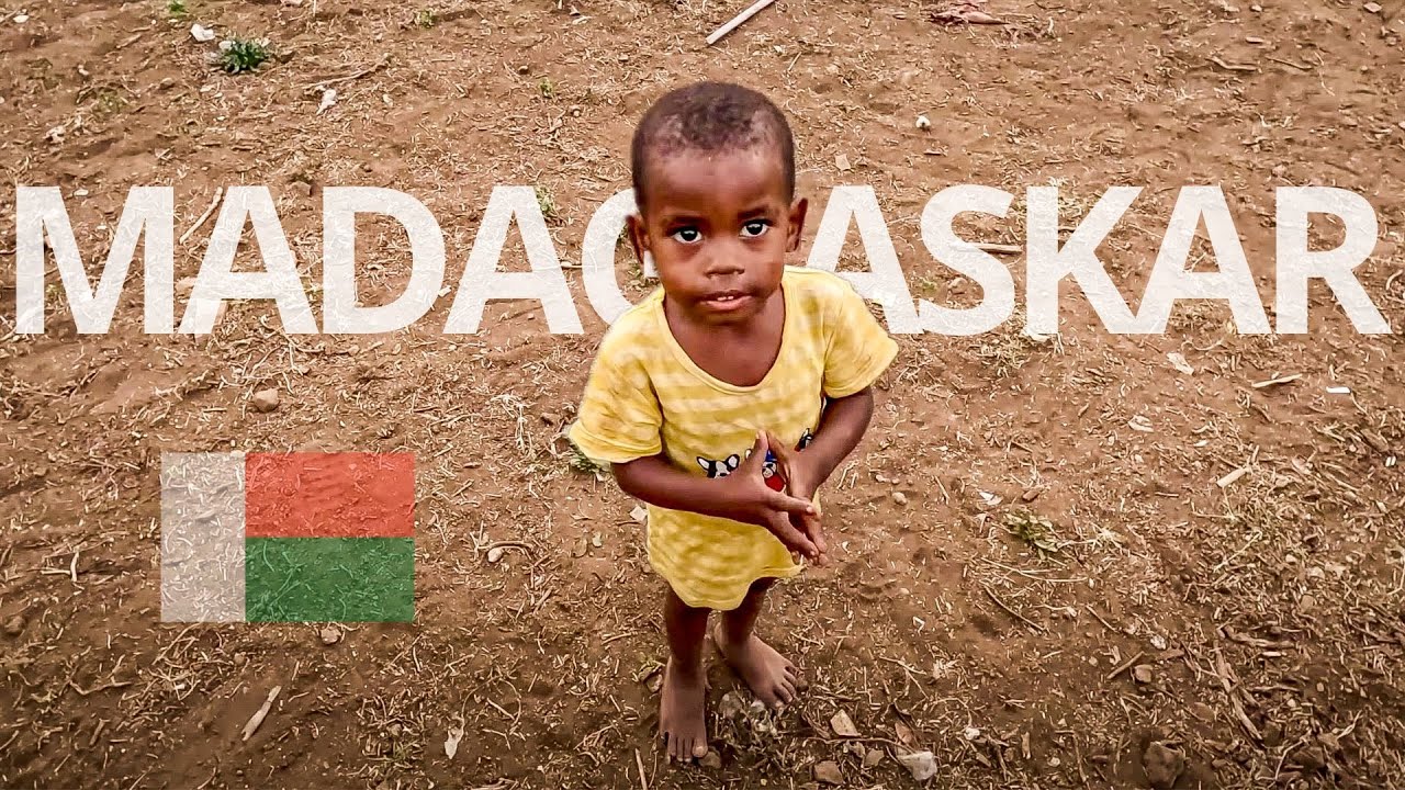 #8 Madagaskar 🇲🇬 | ZAPROSILI NAS DO RADIA | Z Bogiem Ziomek 🌴