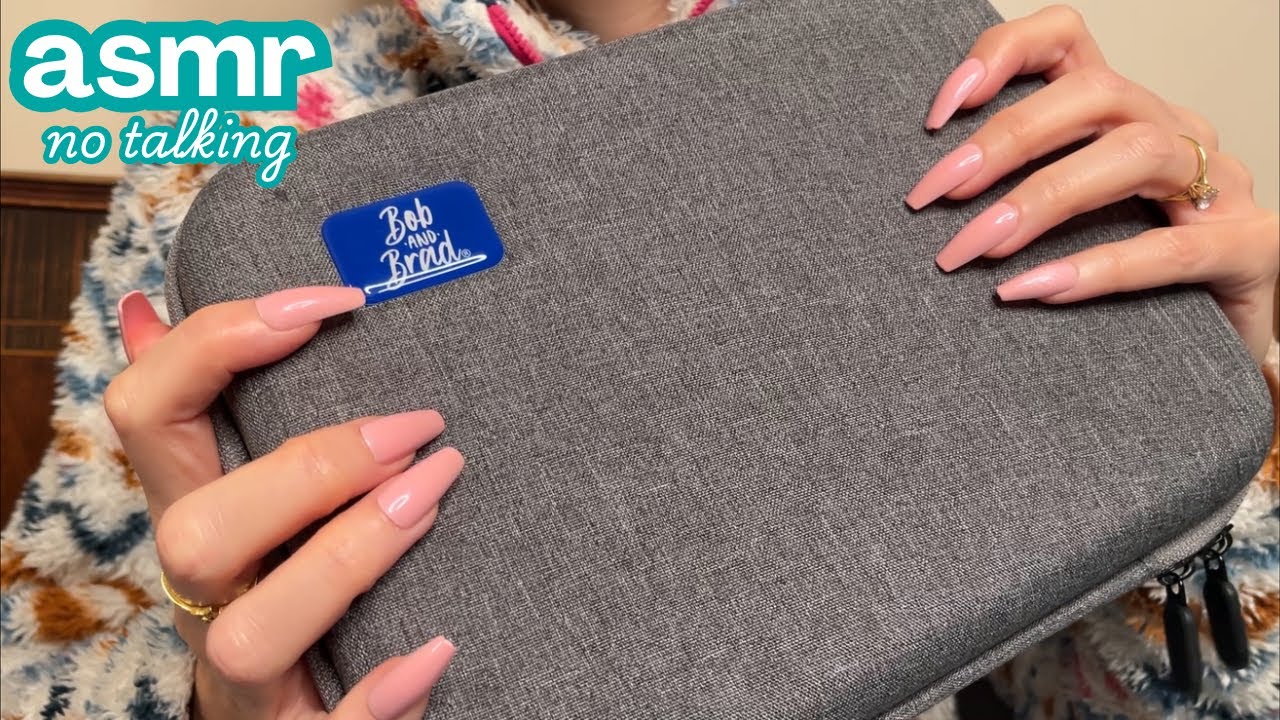ASMR * Tapping, Scratching & Light Crinkles