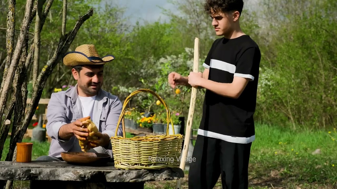 قصة قرية نائية: العائلة والعمل والطهي التقليدي