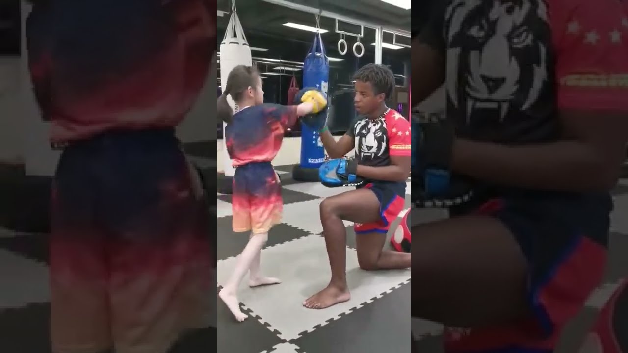 5 years old show skills