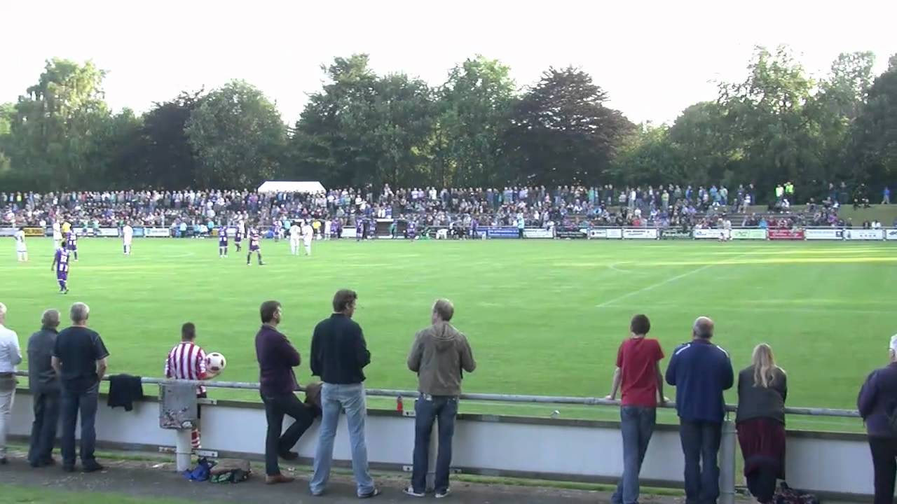 FC Groningen oefent bij Noordster