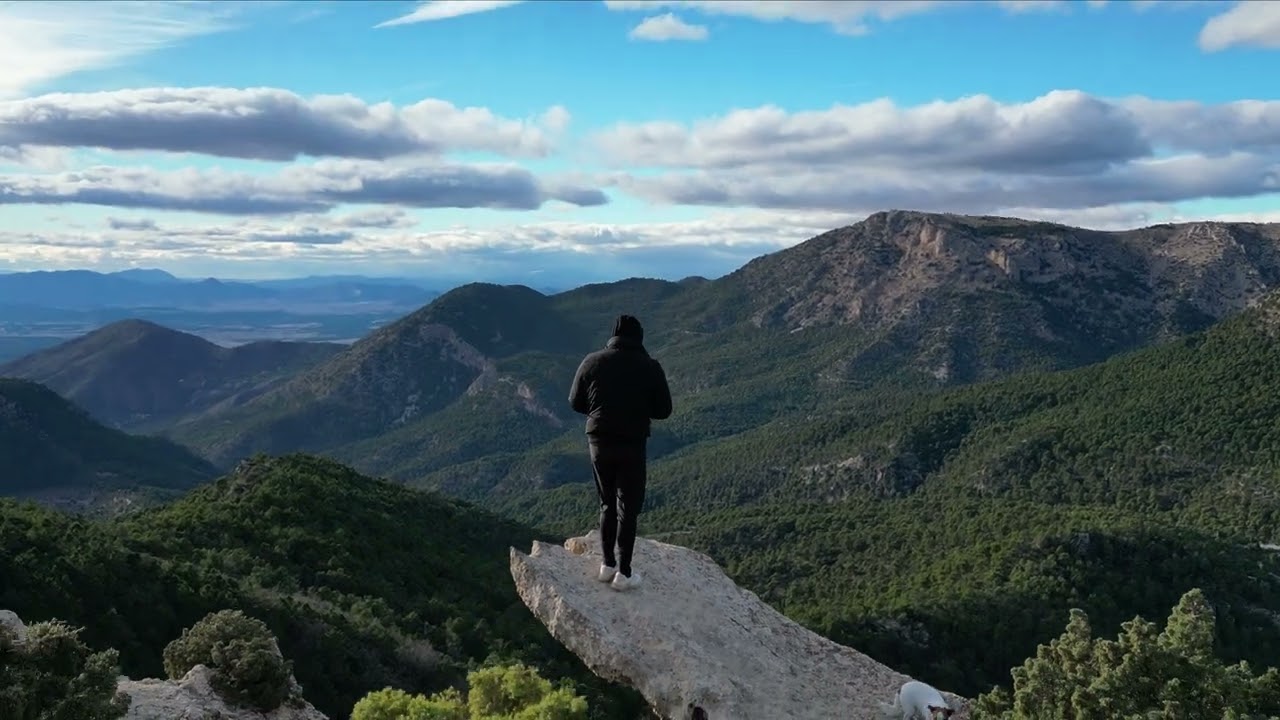 Paseo por Sierra Espuña, 'tabla de surf' y observatorio centro astronómico de Totana