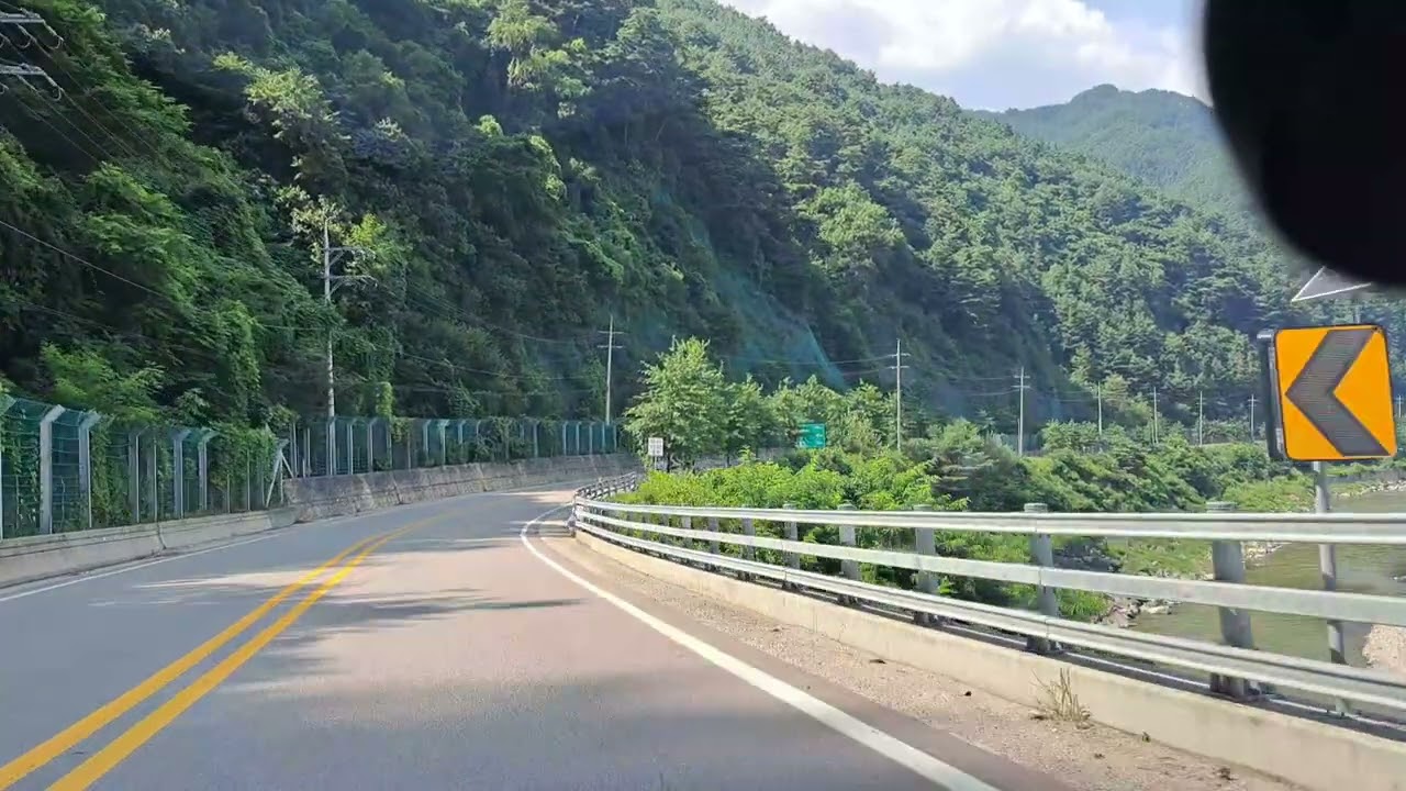 Driving Korea 강원도 상남에서 내린천을 끼고 현리까지가는 멋지고 아름다운 드라이브길