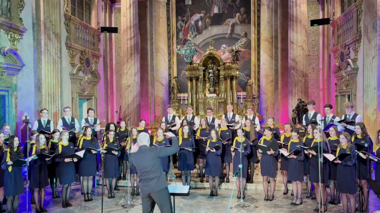 Piarissimo - Psallite hodie (David Waggoner)