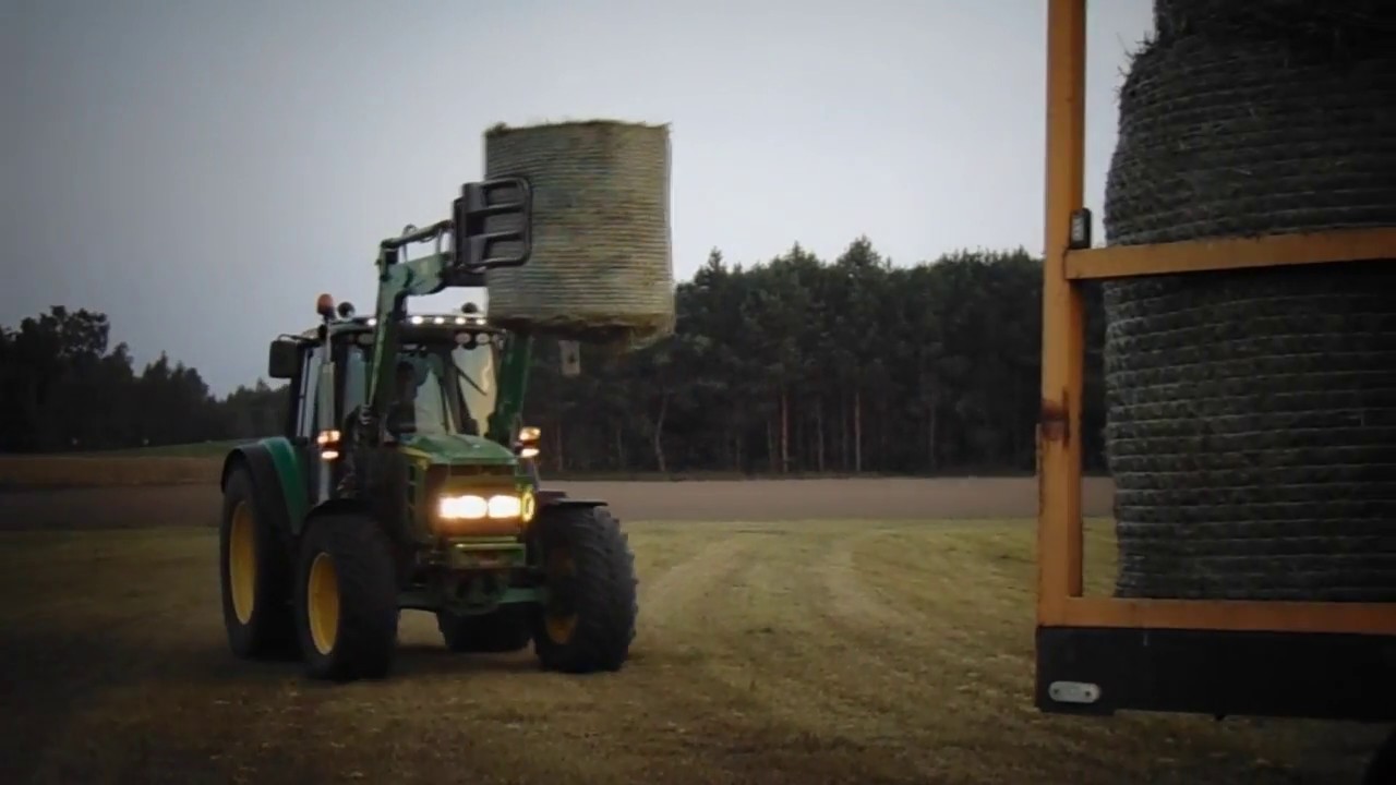 ☆Zbieranie bel 2k18 w GR Piotrowskich☆[ John Deere 6230 & WIELTON ]☆