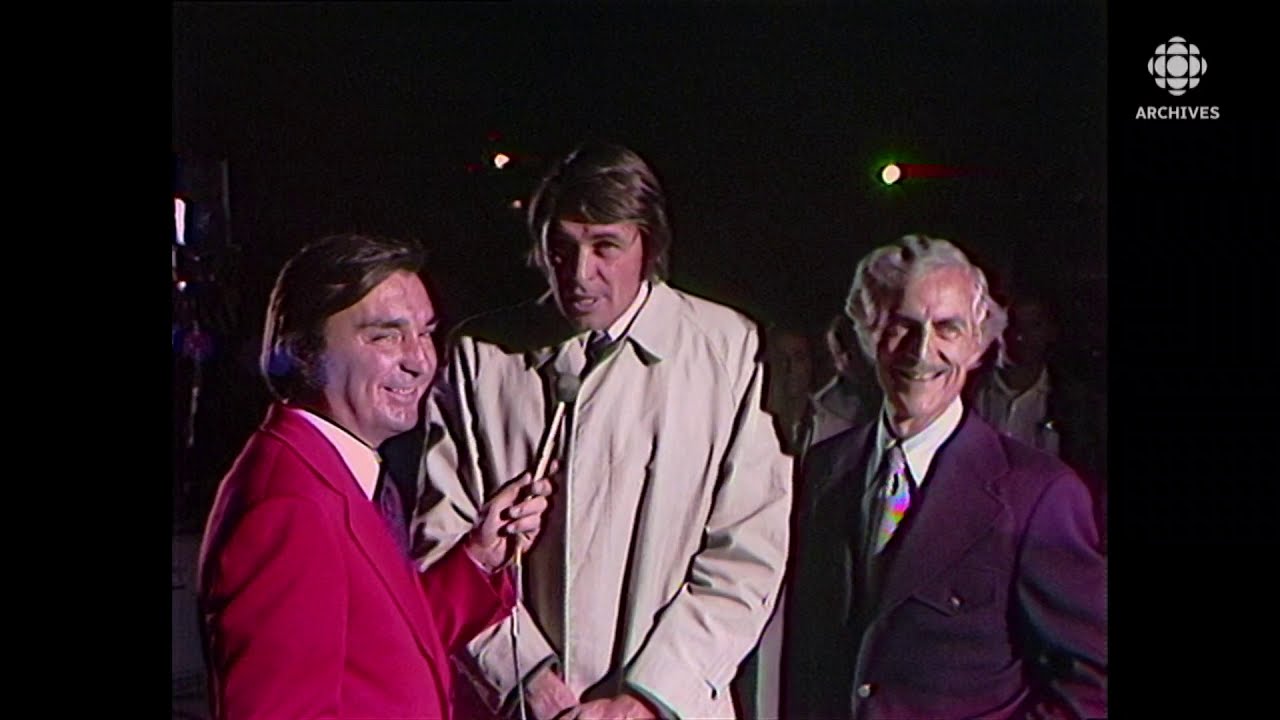 La série du siècle au hockey - le retour au pays d'Équipe Canada en 1972