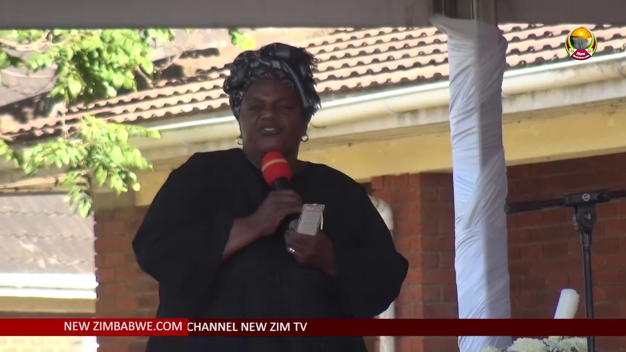 Shuvai Gumbochuma speaks at Mugabe burial ceremony