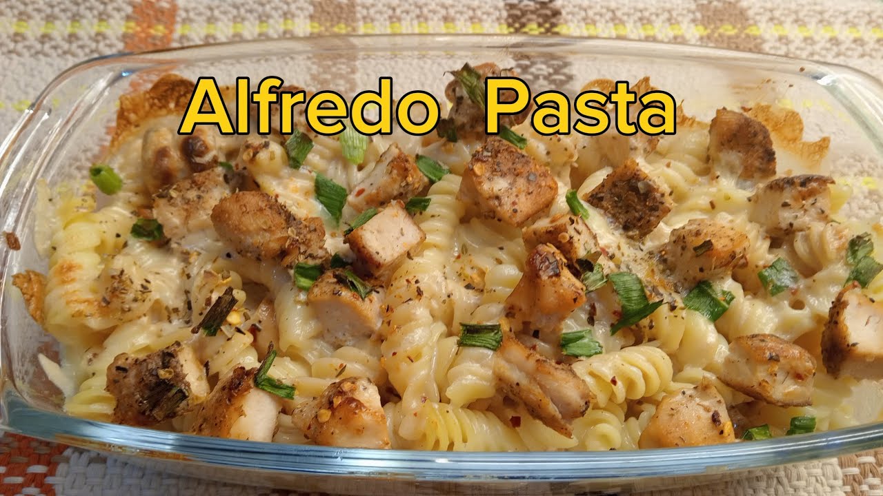 Creamy Chicken Alfredo sauce Pizza Pasta For Iftar|The Perfect Ramadan Iftar Recipe By I Love Food.