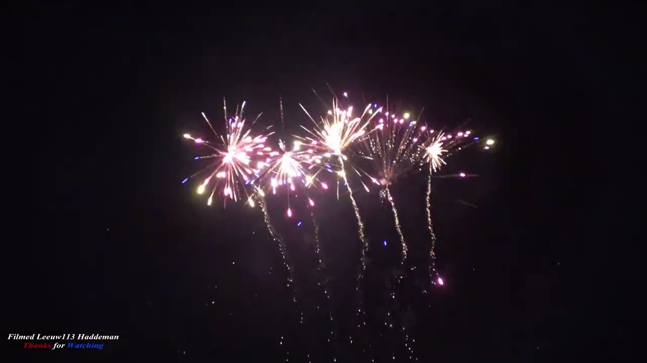Oud & Nieuw Vuurwerk Compilatie - Preview New Year's  Eve Fireworks Compilation 2025/26💥