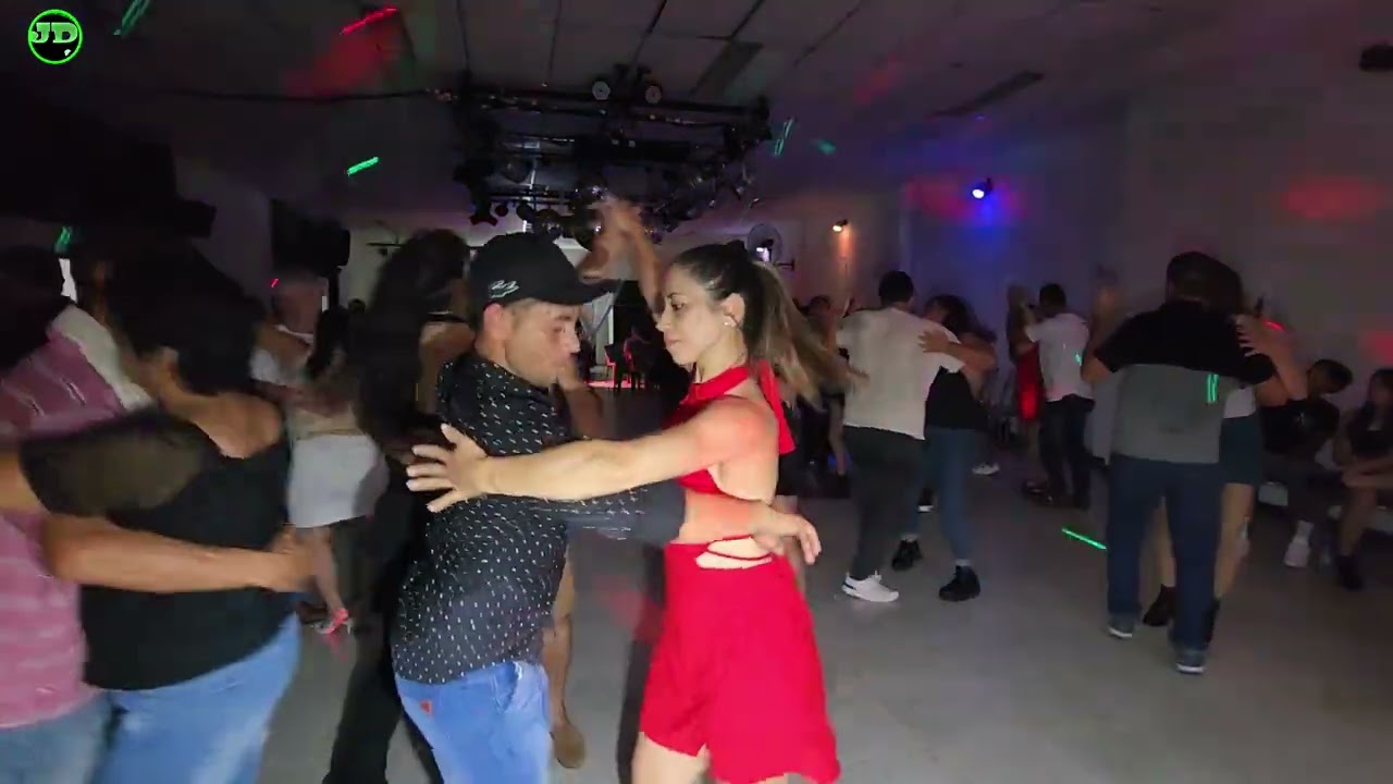 SHOW EN VIVO DE MUSICAL MD EN EX IDEAS DULCE Parte (2) 14/02/26