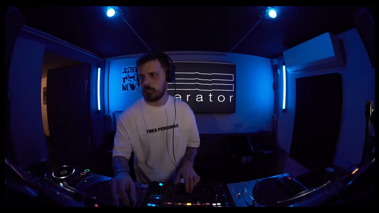 Modeca at @Operator-radio  Rotterdam  12.01 [17-18 CET]