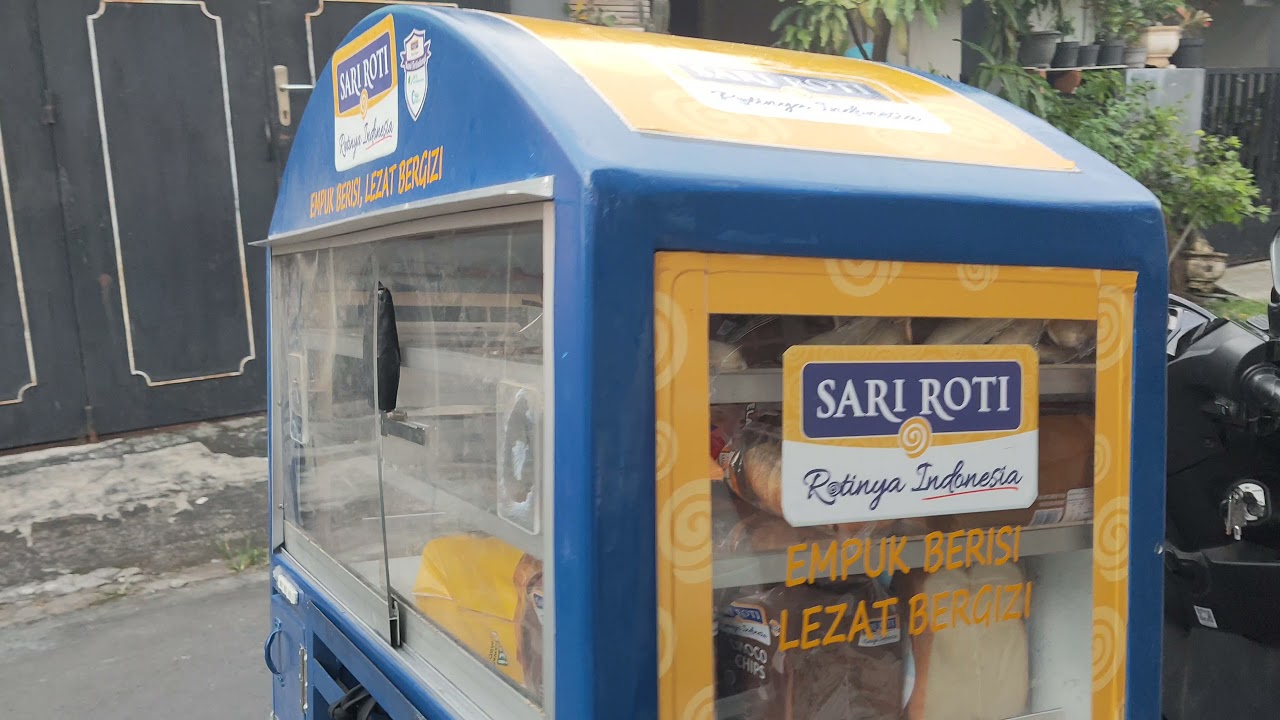 Sari Roti Keliling disekitar  Rumahku