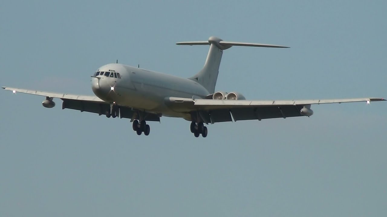 RIAT 2013 Thursday Arrivals 18th July 2013