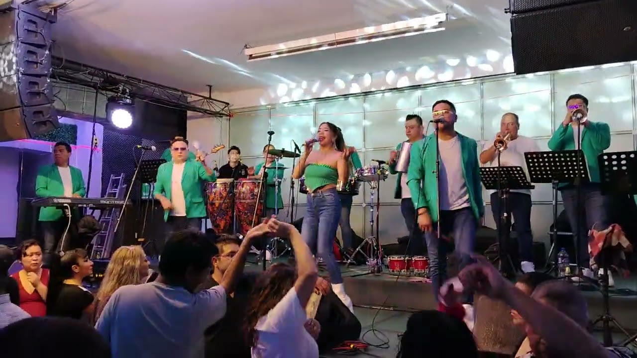 Cariñito - pollera colora la kikiband