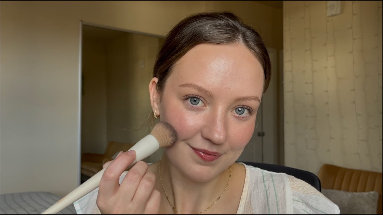 ASMR | Doing My Makeup 🦋 (whispering, tingles, relaxing)