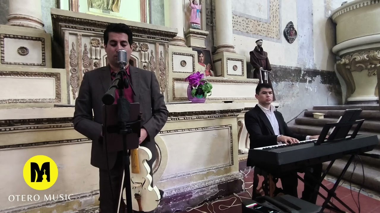 Venimos hoy a tu altar. Cesareo Gabarain. 