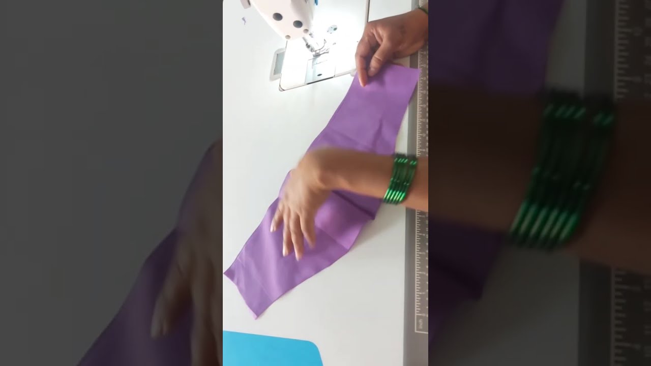 सिंपल मध्ये कटोरी ब्लाऊज शिलाई... Step By Step # 🦋Superior Stitches🦋 #Rohini Chavan...💜💜💜