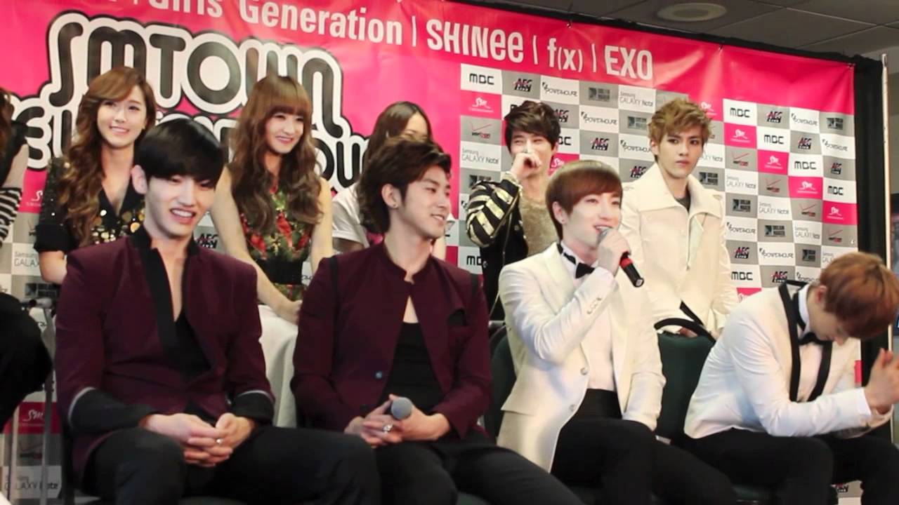 SMTOWN World Tour - Super Junior Interview P.1