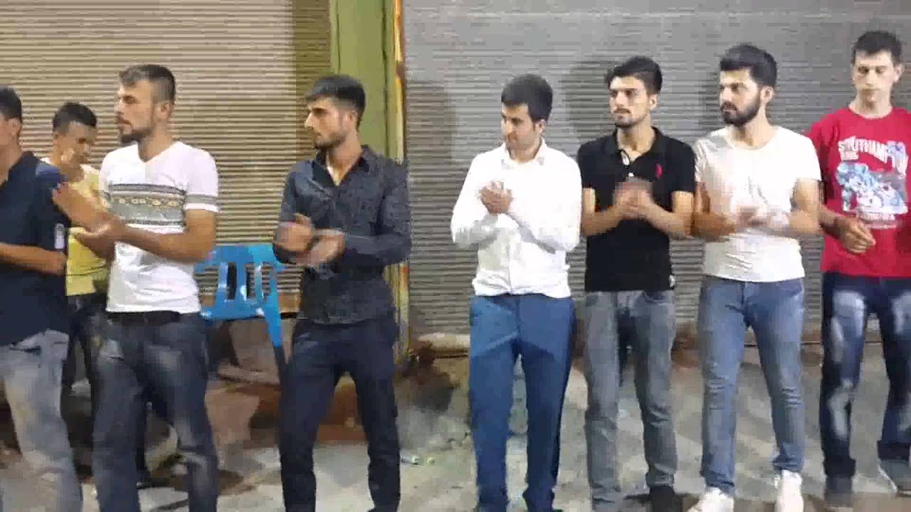 Ezel Şhow Sazbend Ahmet Batarist Grani Mamo Ve Grani Onbeş Şhow1