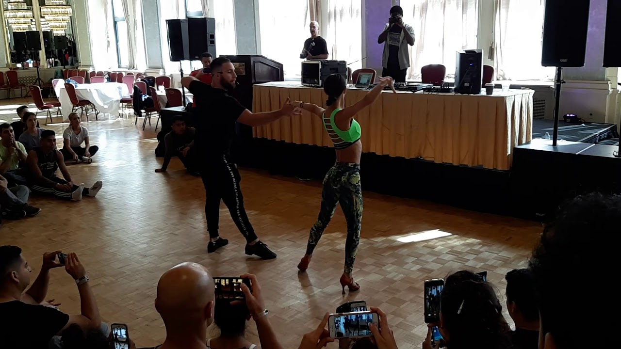 Harold & Regan Lifts & Tricks (Music) - Oct 12, 2019 Canada Salsa Congress