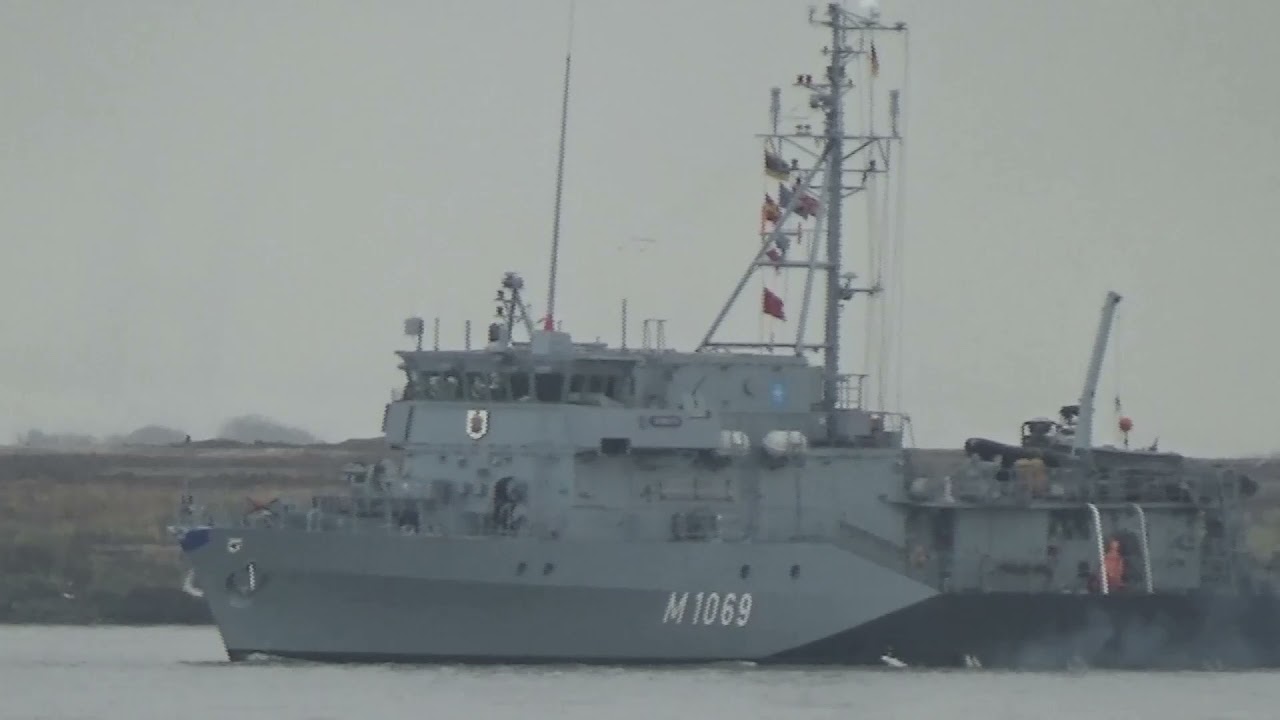 5 NATO WARSHIPS SAILING UP THE RIVER THAMES