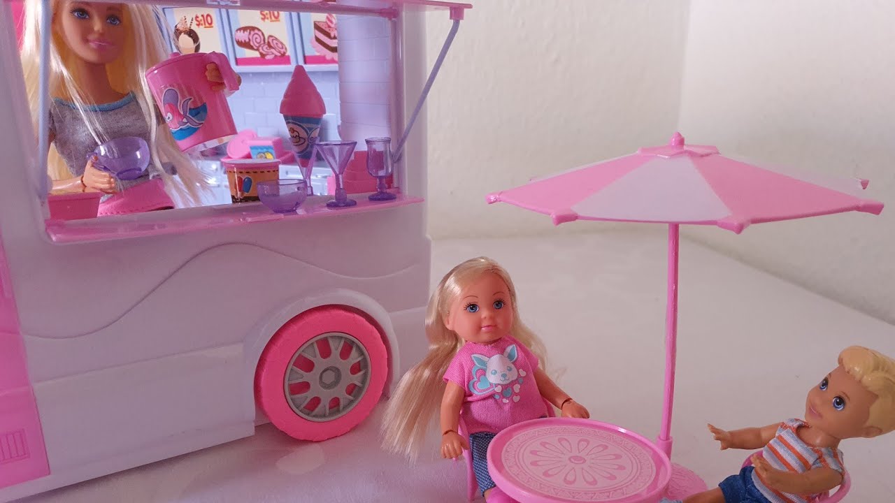 Puppen Eiswagen / Sommer mit Barbie| Barbie Ice cream Truck unboxing | عربة مثلجات باربي في يوم مشمس