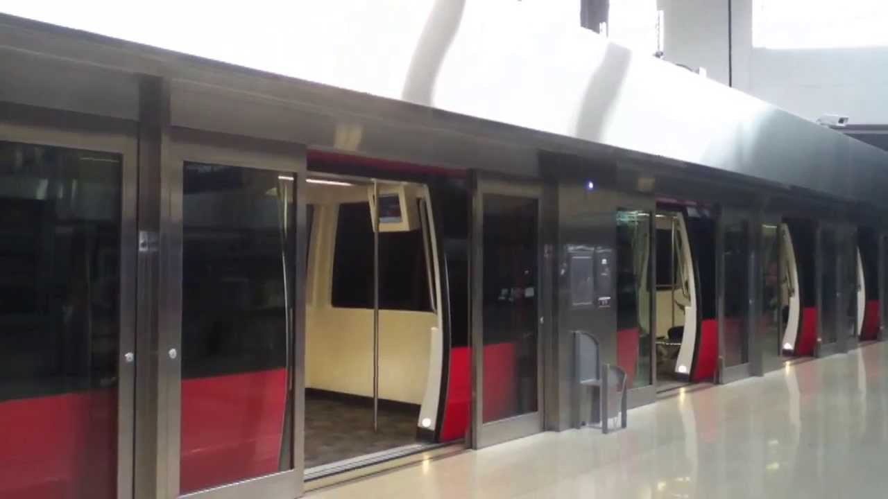ExpressTram | Detroit Metro Wayne Airport