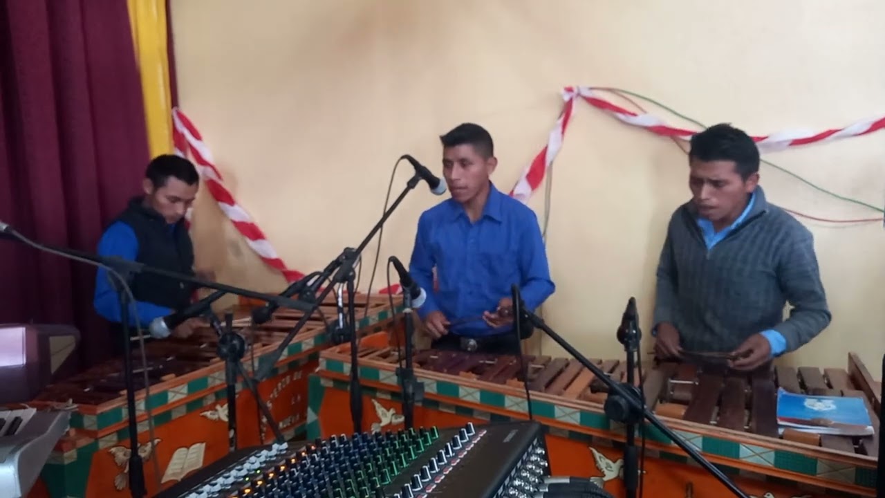 cantos de Bendicion por el ministerio de alabanza la Nueva Luz