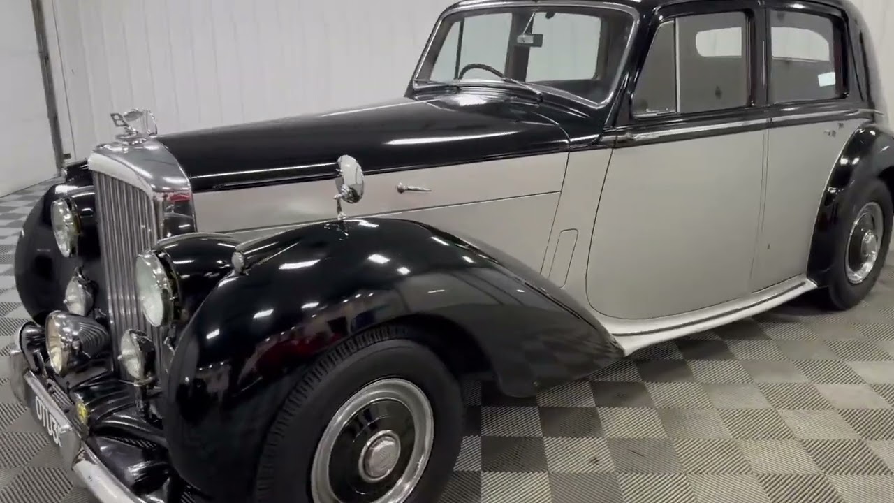 1952 Bentley Mark VI C3945 Cold Start and Walk Around