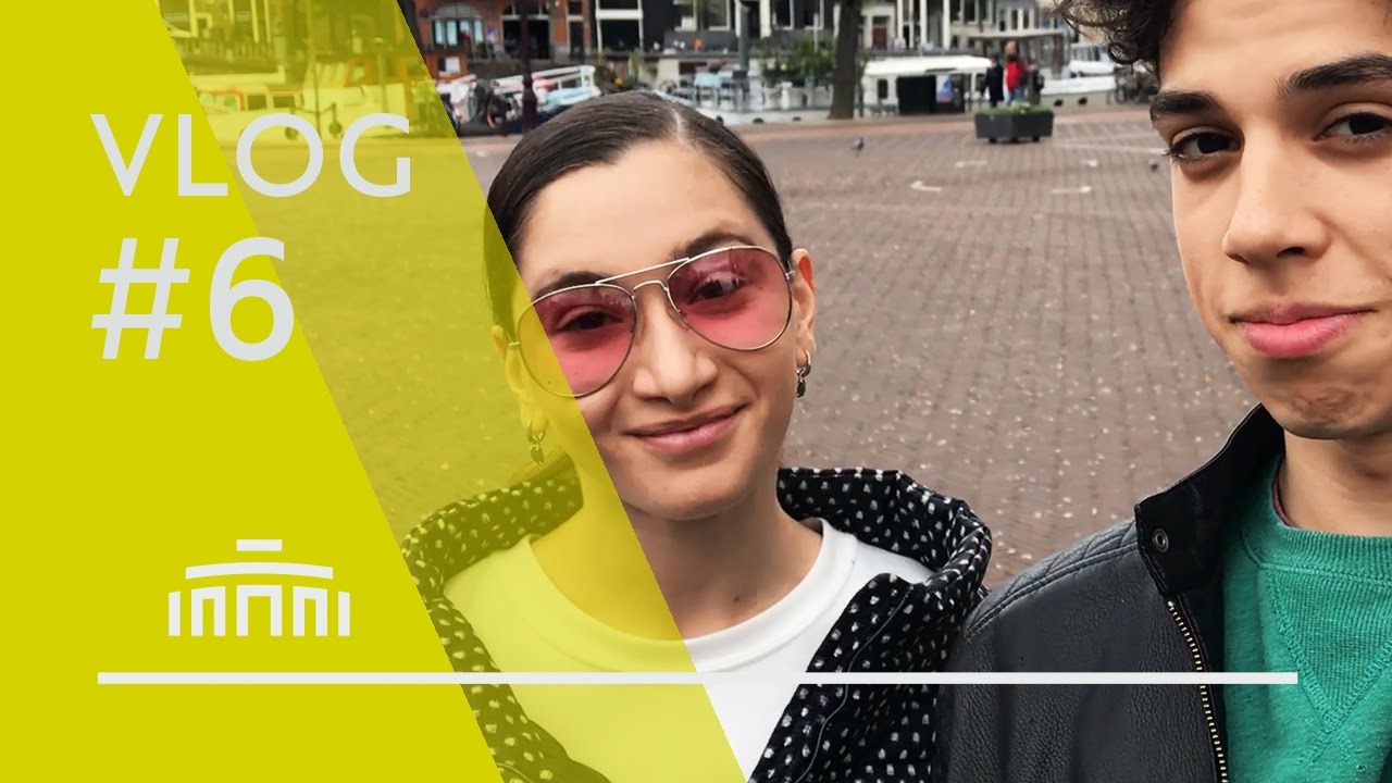 Life on the tour bus - VLOG #6 by Tim and Salome - Junior Company