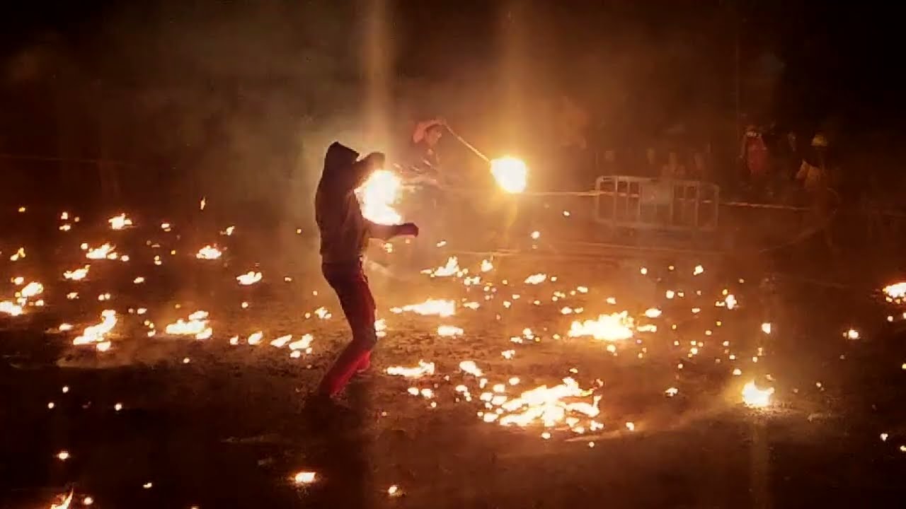 VIDEO SAHUN (Huesca)   Las fallas de Sahun 23