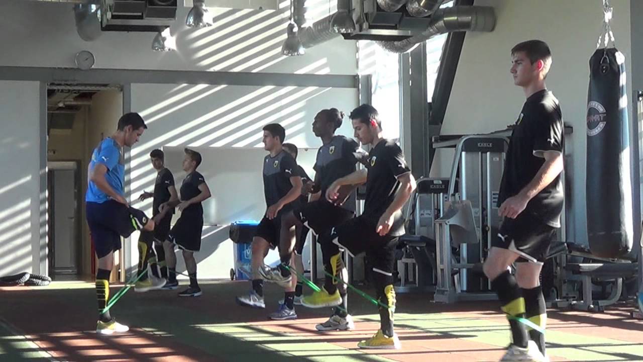 ΑΣΚΗΣΕΙΣ ΜΕ ΛΑΣΤΙΧΑ - BAND EXERCISES