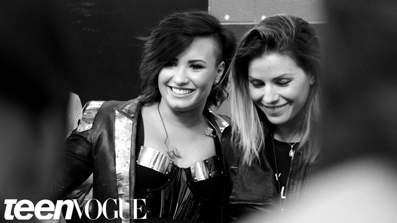 Demi Lovato Backstage at Their World Tour | Headliners
