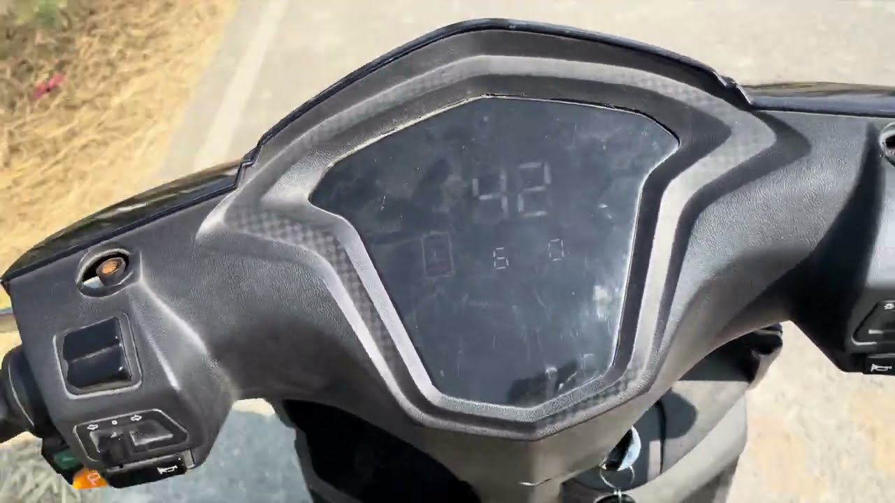 ₹40000 hazar ki Scooty electric ￼
